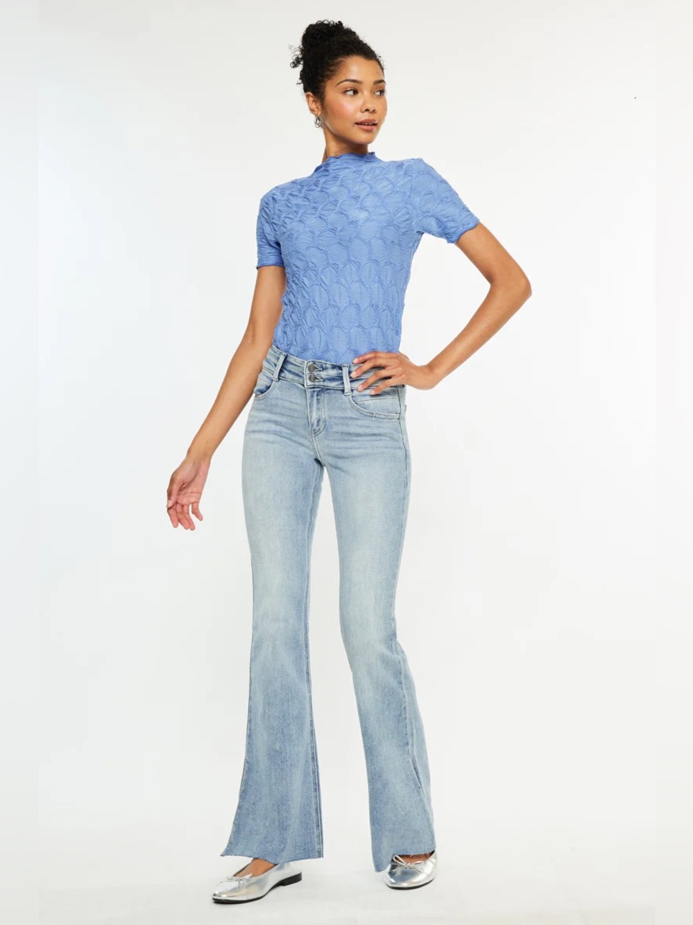 Kancan Selena Mid Rise Double Waist Band Flare Jeans‎ Light Wash Size 9/28